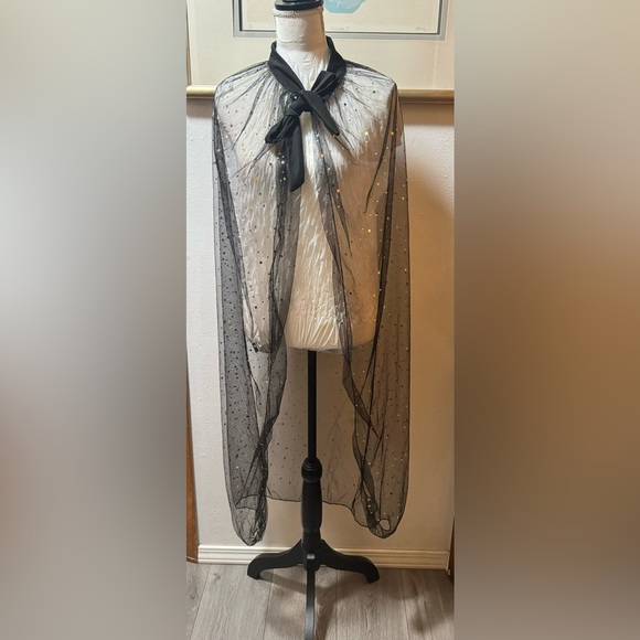 Halloween costume - Picture 5 of 7